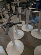* 5 x moden table bases