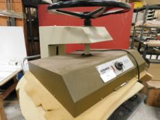 * Ademco 226 Dry Mounting and Laminate Press