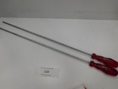 * Draper 2x 500mm Phil Screwdrivers