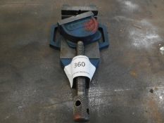 * Record 413 angle vice