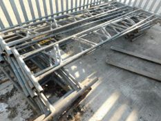 * Sectional Mobile Tower (8x6' 20x3') 16 Castors, Angle Clips, Cross Supports
