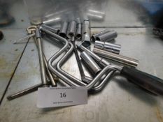 * Bars and Socket wrenches/sockets