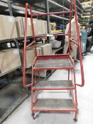 * Mobile Step Ladder