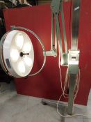 * DKK Operating Theatre Light