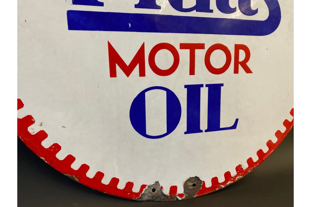 A Pratts Motor Oil circular double sided enamel sign, in good condition, 21" diameter. - Image 3 of 6
