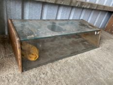 A table top display cabinet, 42
