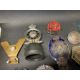 A collection of assorted car badges, AA, RAC and Guild of Master Motorists noted. - Image 3 of 6
