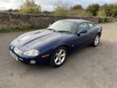 2002 Jaguar XK8 Coupe Reg. no. LG02 HDF Chassis no. SAJAC41M12NA29165