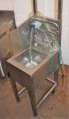 1 x Stainless Steel Commercial Kitchen Janitorial Mop / Cleaning Station - Dimensions: H187 x W33