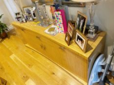 1 x Stylish 2-Metre 4-Door, ! x Drawer Wooden Sideboard With Curved Aesthetic And Gloss Finish -