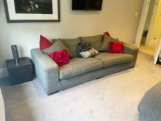Luxury Bedroom Carpet In A Light Neutral Tone - Main Area Measures 415 x 455cm  To Be Removed From