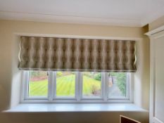 1 x Bespoke 2.2-Metre Wide Made-to-Measure Roman Blind - NO VAT ON HAMMER