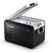 1 x Dometic CFX3 35 Portable 32l Compressor Cooler and Freezer - Perfect For Cooling The Christmas