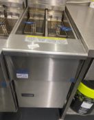 1 x Pitco Double Basket Commercial Deep Fat Fryer - Ref: BGK006 - CL806 - Kentish Town,