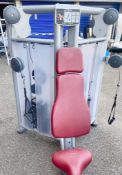 1 x Lifefitness Chest Press Professional Gym Machine - Dimensions (mm): 1200x1200x1650