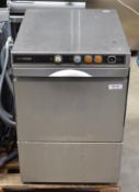1 x Hobart Ecomax Undercounter 240v Glass Washer - Model CLG25DNA - 44cm Width
