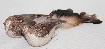 2 x HARRODS OF LONDON Decorative Feathered Birds - Unused Stock - Ref: HAS825/APR22/WH2/