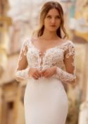 1 x Dando London 'Aviation' Designer Floor-Length Wedding Dress In Ivory - UK 12 - RRP £2,024