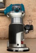 1 x Makita RT0700CX4 1/4