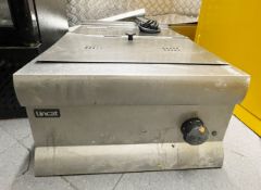 1 x Lincat Silverlink 600 Chip Scuttle - RRP £530 - Stainless Steel Construction With a 60cm Width