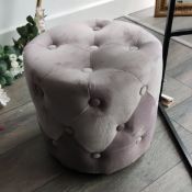 1 x Velvet Round Buttoned Pouffe - LBCTBC - CL763- Location: Sale M33Dimensions: 34cm (h)<BR