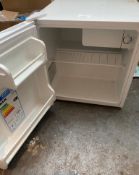 1 x Ikea Mini Fridge In White - Size: 500mm x 400mm - CL776 - Ref: GB087 - Location: London
