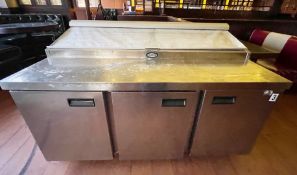 1 x Foster Commercial Gastronorm Prep Counter With Salad / Pizza Topper and Roll Down Night Blind
