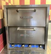 1 x Bakers Pride Four Deck Electric Pizza Oven With Pizza Paddle
