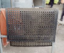 1 x Rubber Anti Slip Floor Mat