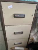 1 x Chubb Milner Range 4 Drawer Filing Cabinet - Ref: C2C091 - CL789 - Location: