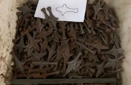 40 x Iron Finials For Fences And Gates - Ref: E6 - CL464 - Location: Liverpool L19 Buyers will be