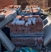 1 x Pallet of Bricks - CL464 - Location: Liverpool L19 Buyers will be required to dismantle and move
