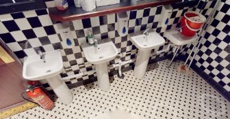 Large Collection of Toilets, Urinals & Sink Units - Includes 5 x Toilets With Cisterns and 7 x