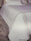 1 x PRATESI 'Impero' Luxury Italian Angel Skin Cotton Quilt Featuring Gold Embroidery - RRP £1,580