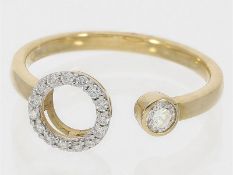 Ring: interessant gefertigter Designer-Goldschmiedering mit Brillanten, ca. 0,3ct