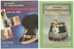 Konvolut von zwei Büchern über die militärische Bekleidung der Schweiz