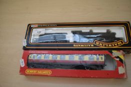Mainline Railways 00 gauge locomotive 'Erlestoke Manor' and accompanying tender (boxed), together