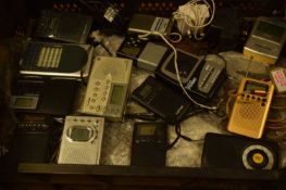 MIXED LOT: BOX OF VARIOUS SMALL RADIOS (14)