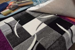 Diamant Paco Home black and white floor rug, 2ft 8ins x 4ft 11ins