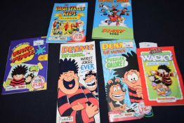 mixed loyt of 6 Beano Books, Joke book, Diary 1995, Puzzle books etc...