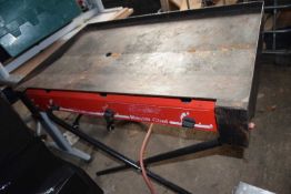 Commercial gas barbecue