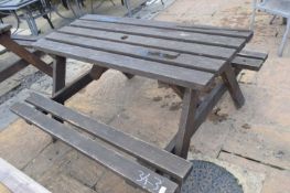 Garden picnic table, 130 x 130 cm