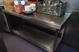 Free standing stainless steel work station, width 150 cm, height, 85 cm, depth 65 cm