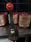 Bonzo commercial can opener