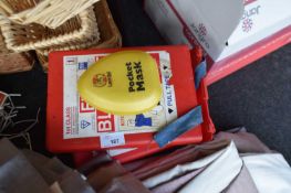 Mixed lot containing 2 fire blankets and 2 First Aid kits