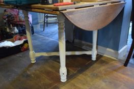 Extendable solid wood dining table, unextended width approx 105 x 105 cm, height 76 cm