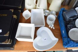 Mixed lot of serving dishes