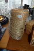 15 small plastic wicker baskets