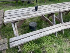 Timber garden picnic bench 137 x 127 cm