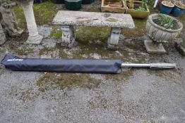 Rotary clothes airer